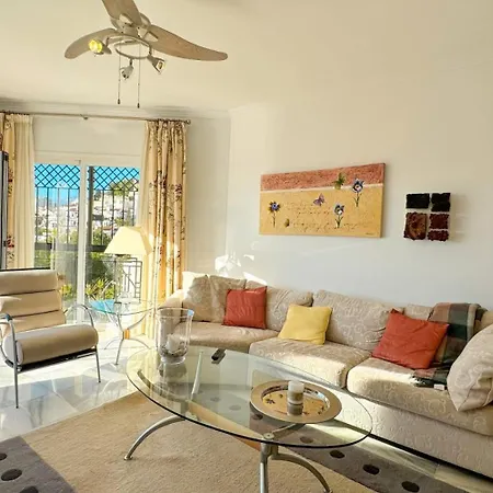 3 Bed 400m From Burriana Beach, Private Pool Villa Nerja