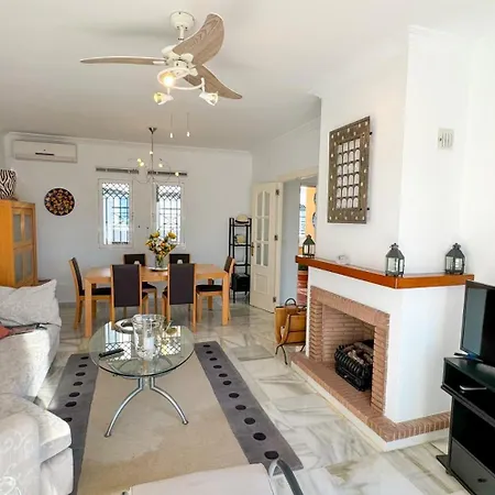 3 Bed 400m From Burriana Beach, Private Pool Nerja