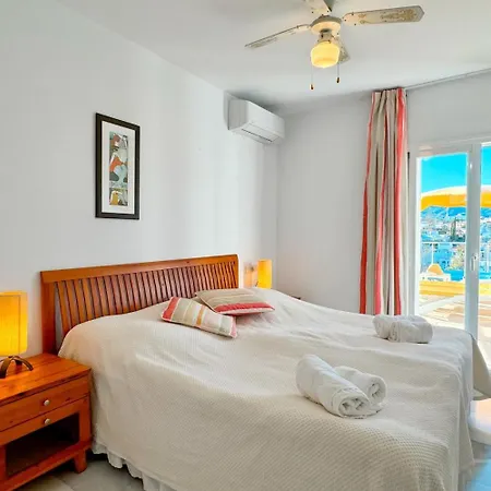 Villa 3 Bed 400m From Burriana Beach, Private Pool